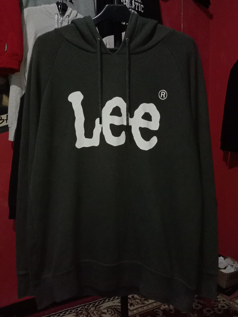 Hoodie Lee, Fesyen Pria, Pakaian , Baju Luaran di Carousell