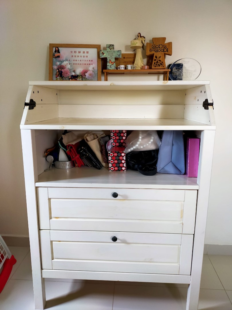 change table with drawers gumtree