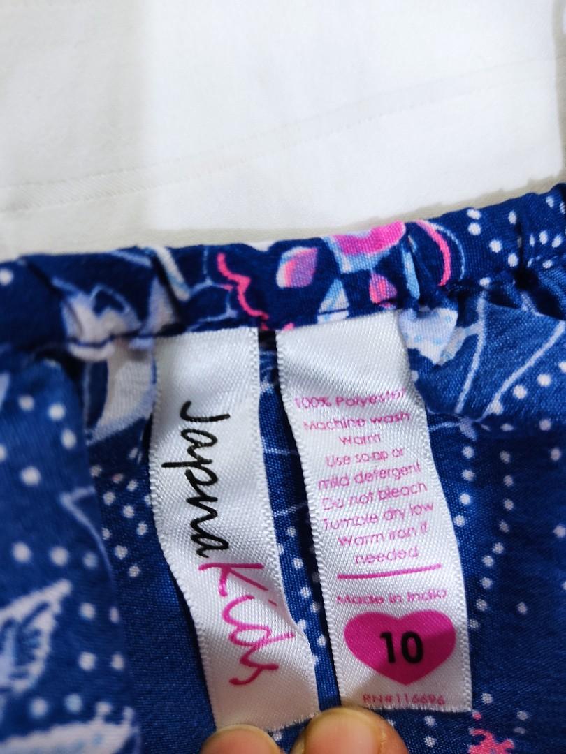 Japna Romper Jumpshorts Kids (Category: Babies & Kids Fashion) located in Paranaque City. Submitted by mmccs (Listing ID 1144723668, Image 2). Description: Japna Jumpshorts Flower print size 10 kids with adjustable straps Preloved but still in good condition #jumpshorts #romper #50sweldo MOP: BPI or Gcash Booking fee shouldered by client.