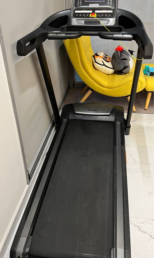 Kettler treadmill, Sports Equipment, Exercise & Fitness, Cardio & Fitness Machines on Carousell