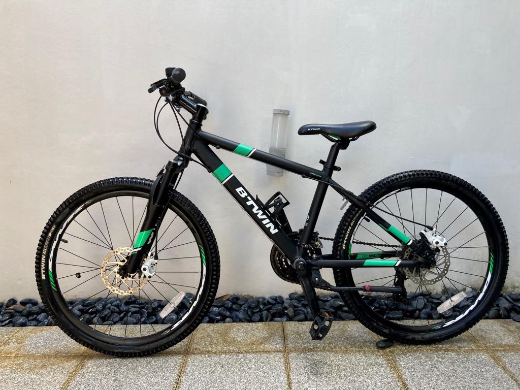 Kids Mountain bike B TWIN Rockrider 700 24
