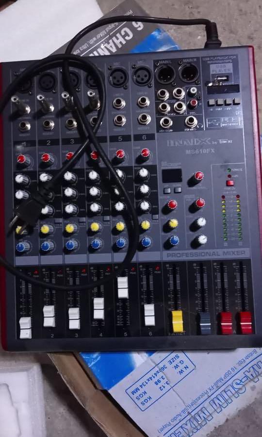 Mixer 6 Channels (Category: Soundbars, Speakers & Amplifiers) located in Silang. Submitted by yourrn (Listing ID 1144655544, Image 1). Description: Brand new!!!! .