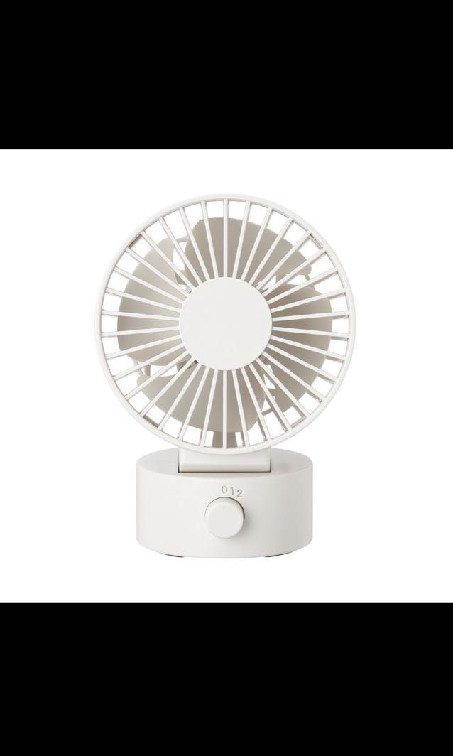 Muji Low noise USB Desk Fan, Furniture & Home Living, Lighting & Fans, Fans on Carousell