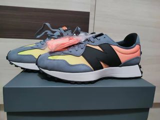 (Category: ) located in . Submitted by sneakergo.88 (Listing ID 1144774485, Image 1). Description: .