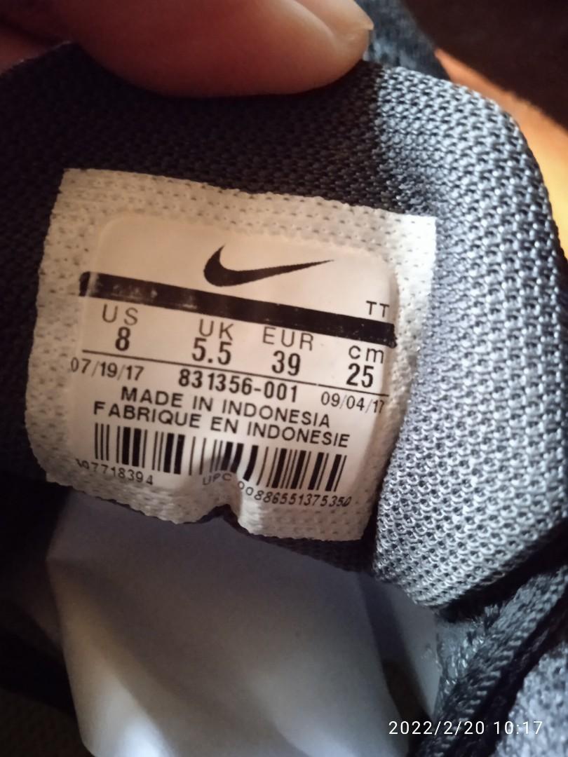Nike Pegasus size 8 (Category: Sneakers) located in Quezon City. Submitted by joyceebet (Listing ID 1144656189, Image 2). Description: selling Nike Pegasus unisex from Canada guaranteed original bawal po SA maarte Kasi my sign of usage minimal pero ok pa konting Linis Lang very comfy SA paa lalo na SA pagtakbo para Kang nagbabounce size: 8 or 25cm 600 na Lang po Ito need to dispatch Lang talaga Presyong pamigay na po wag na Baratin selling as is 