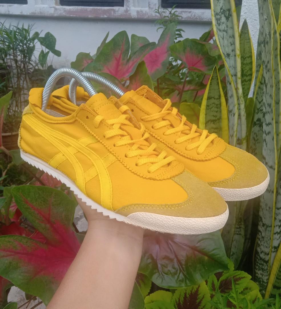 Onitsuka hotsell tiger kuning