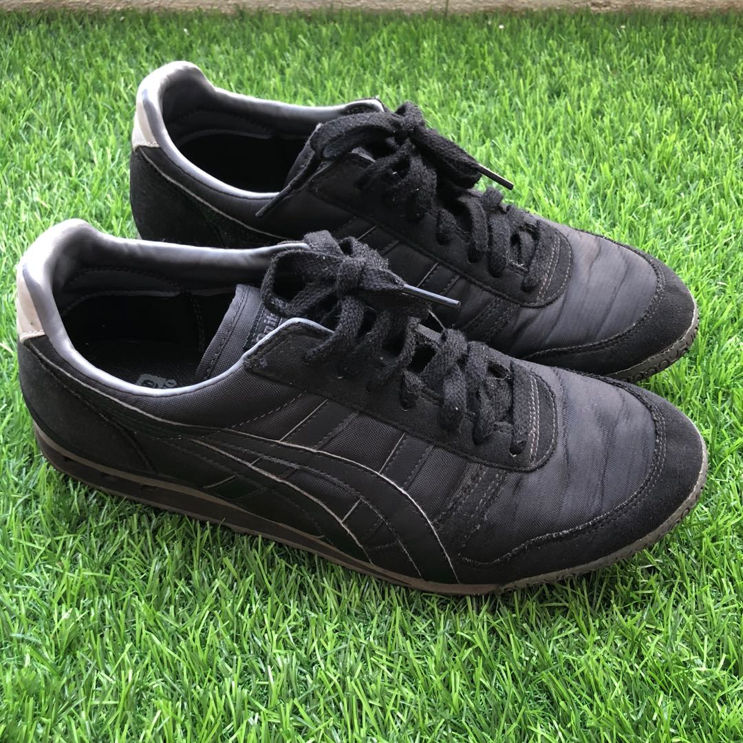 Onitsuka tiger ultimate 81 black Men s Fashion Footwear