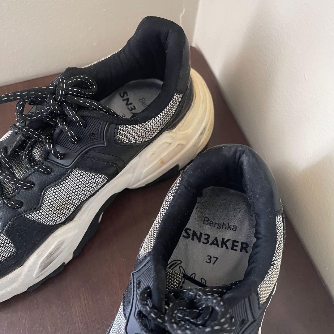 ORIGINAL BERSHKA CHUNKY SNEAKERS, Women's Fashion, Footwear, Sneakers on  Carousell