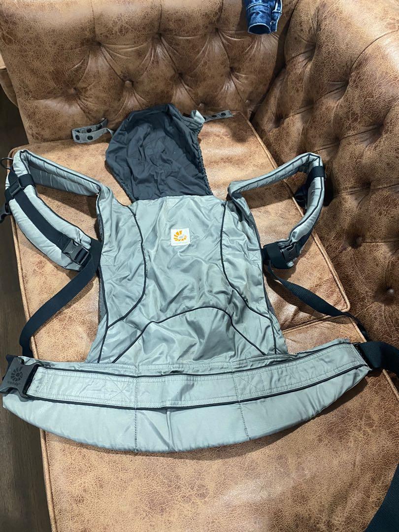 Ergonomic baby carrier Original Ergobaby Urban chic