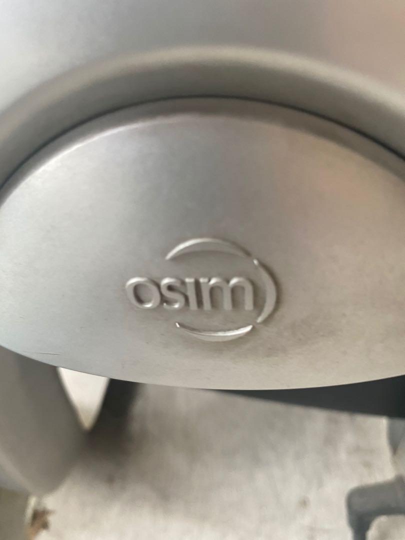 OSIM FOOT MASSAGER (Category: Health Monitors & Weighing Scales) located in Manila. Submitted by sachis_closet (Listing ID 1144693246, Image 3). Description: Hardly used. Very good condition Makati location RFS: transfer of residence .