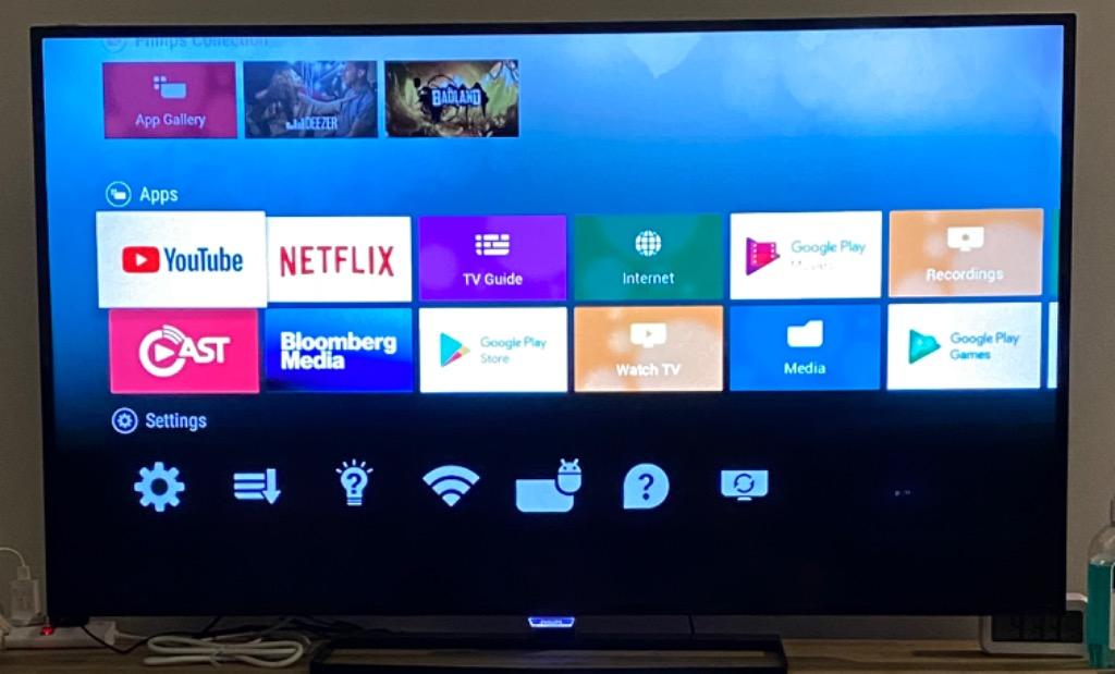 Philips 55-inch 4K HDR LED Android TV (55PUT8215/94) Online, 56% OFF