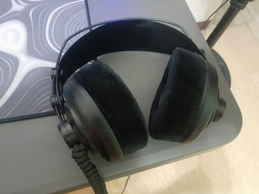 SAMSON SR850 WITH UPGRADED VELOUR 