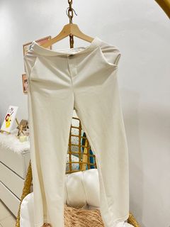 (Category: ) located in . Submitted by idaira (Listing ID 1144780162, Image 1). Description: .