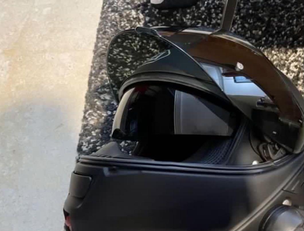 Neotec 1 Helment Shoei Neotec 1 Modular Helmet, Motorcycles, Motorcycle Accessories on ...