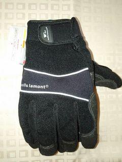 Size XL WL Wells Lamont Reflective Gloves For Outdoor Work Recreation With 3M Thinsulate Insulation Touch Screen Compatible Reflectorized