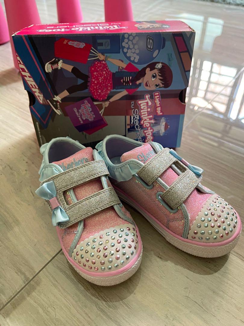 Skechers Girl s Cover Shoes with Lights