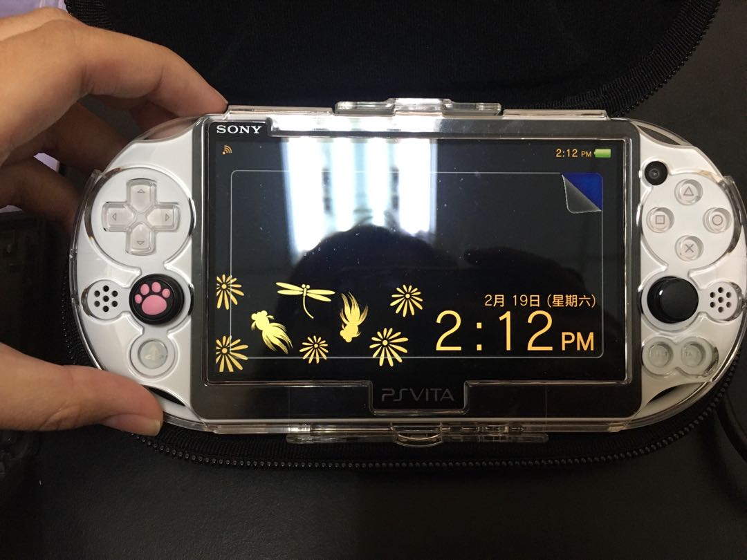Sony Ps Vita 電玩 電玩主機在旋轉拍賣