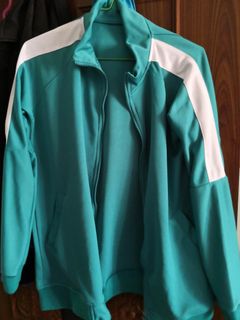 (Category: ) located in . Submitted by vdollarshop (Listing ID 1144676598, Image 1). Description: .