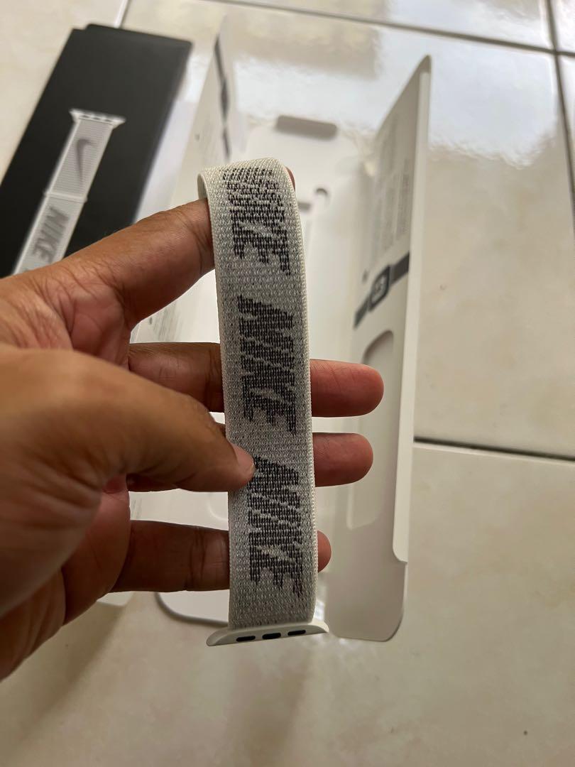 Summit white shop nike sport loop
