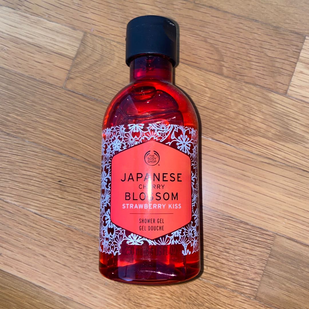 The Body Shop Shower Gel Japanese Cherry Blossom Limited Edition