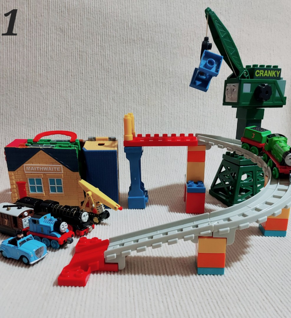 Mega bloks crane top