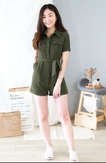 (Category: ) located in . Submitted by shopwithak (Listing ID 1144705663, Image 1). Description: .