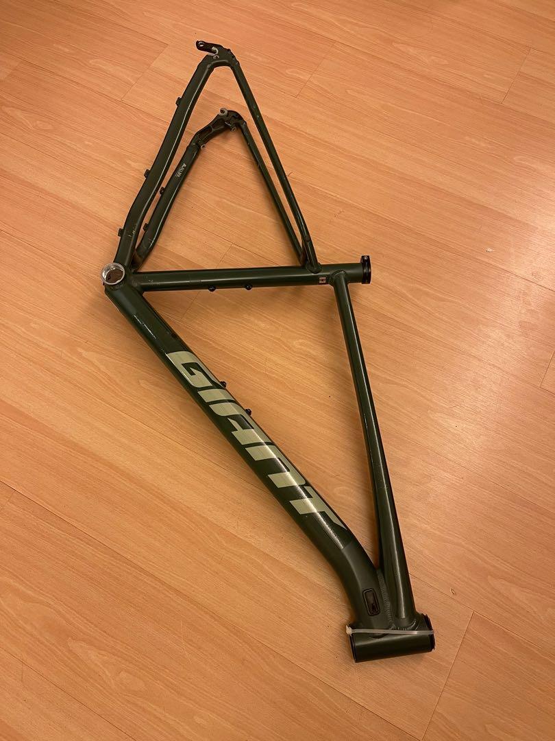 Frame giant sale talon