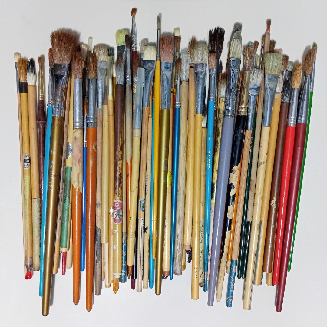The BEST Brushes For Chalk Painting Furniture (Tested And Approved