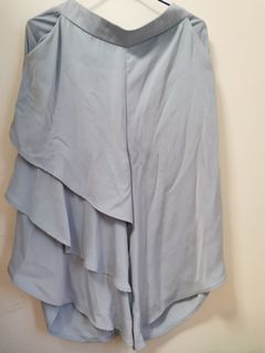 [柔滑布料] 淺藍色7分闊身裙褲 light blue wide-leg pants64231874358657110