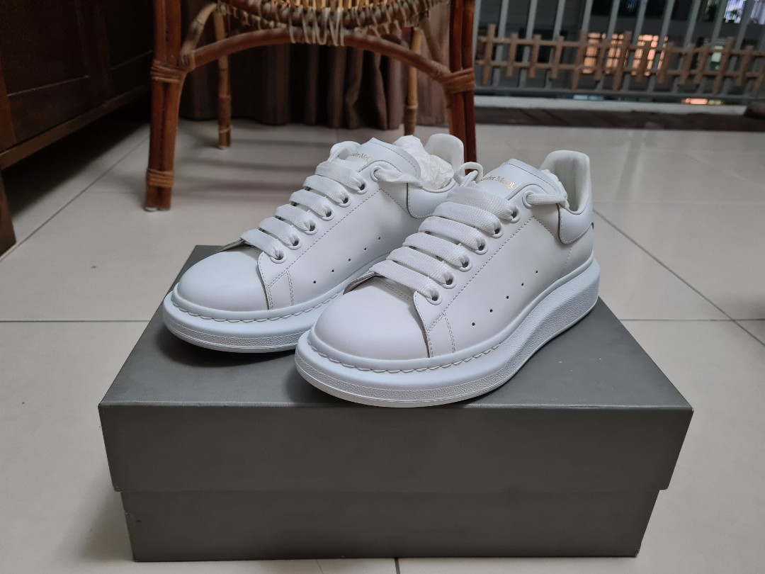 Mcqueens white discount