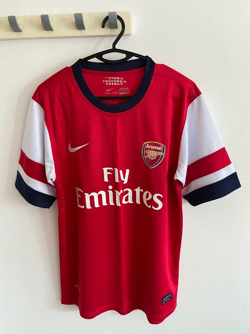 Fly emirates jersey red sales