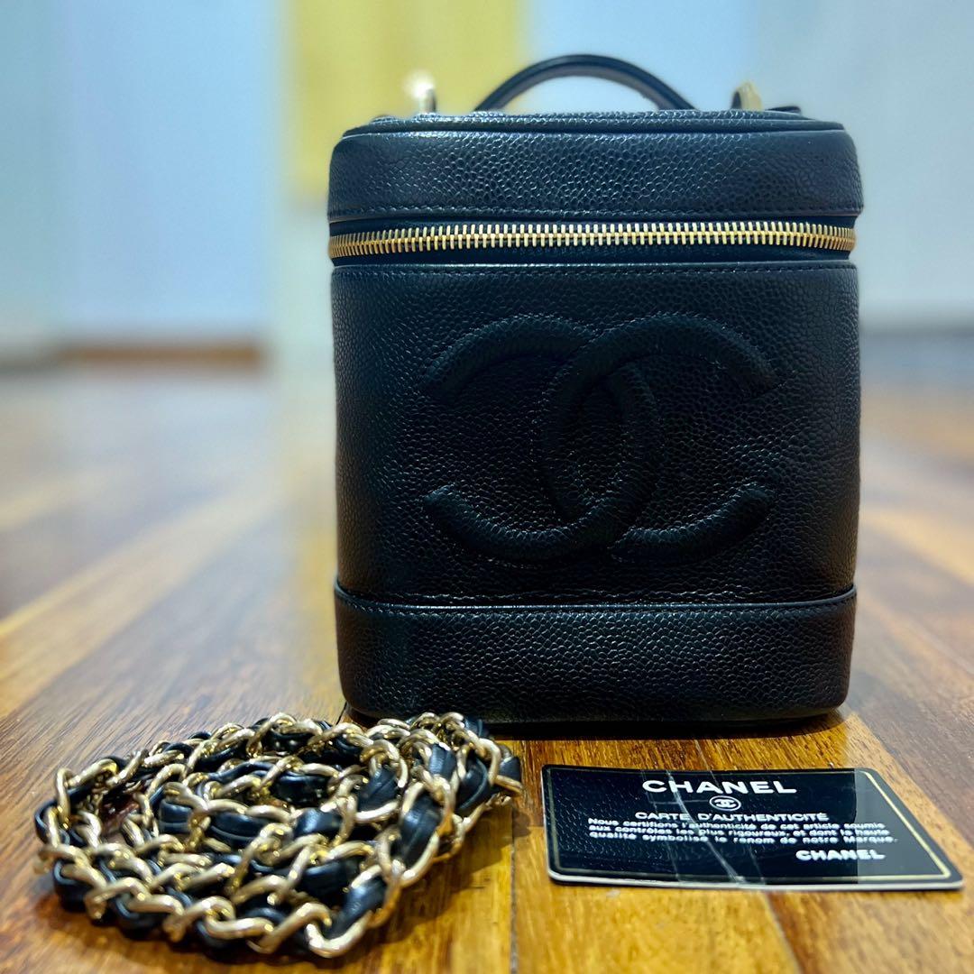 Chanel Vanity Long Box in caviar leather, Luxury, Bags & Wallets on  Carousell