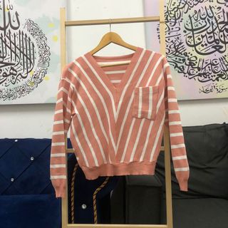 (Category: ) located in . Submitted by nellystore (Listing ID 1144907596, Image 1). Description: .