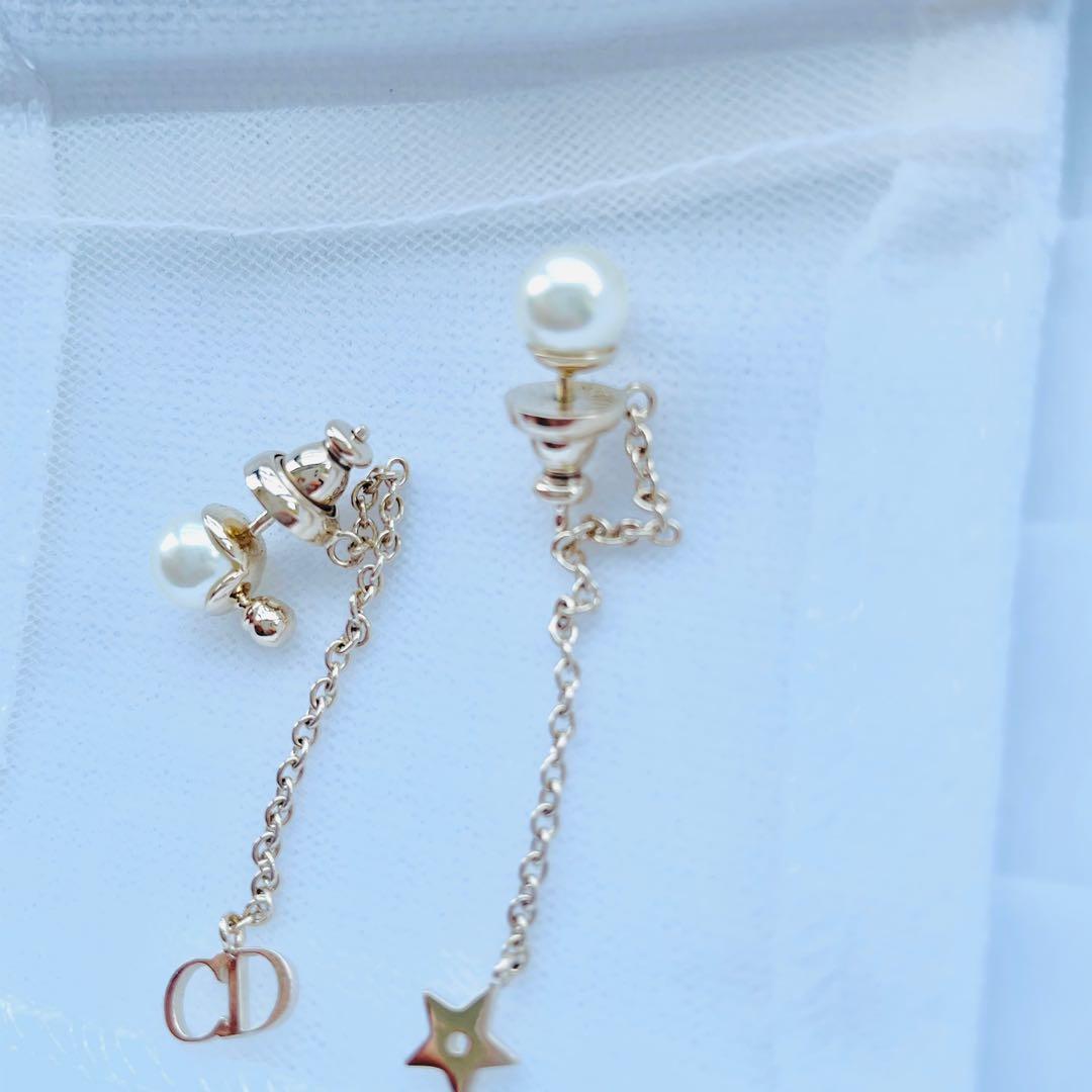 BN NEW Dior La Petite Tribale Gold and Pearl Dangling Earrings