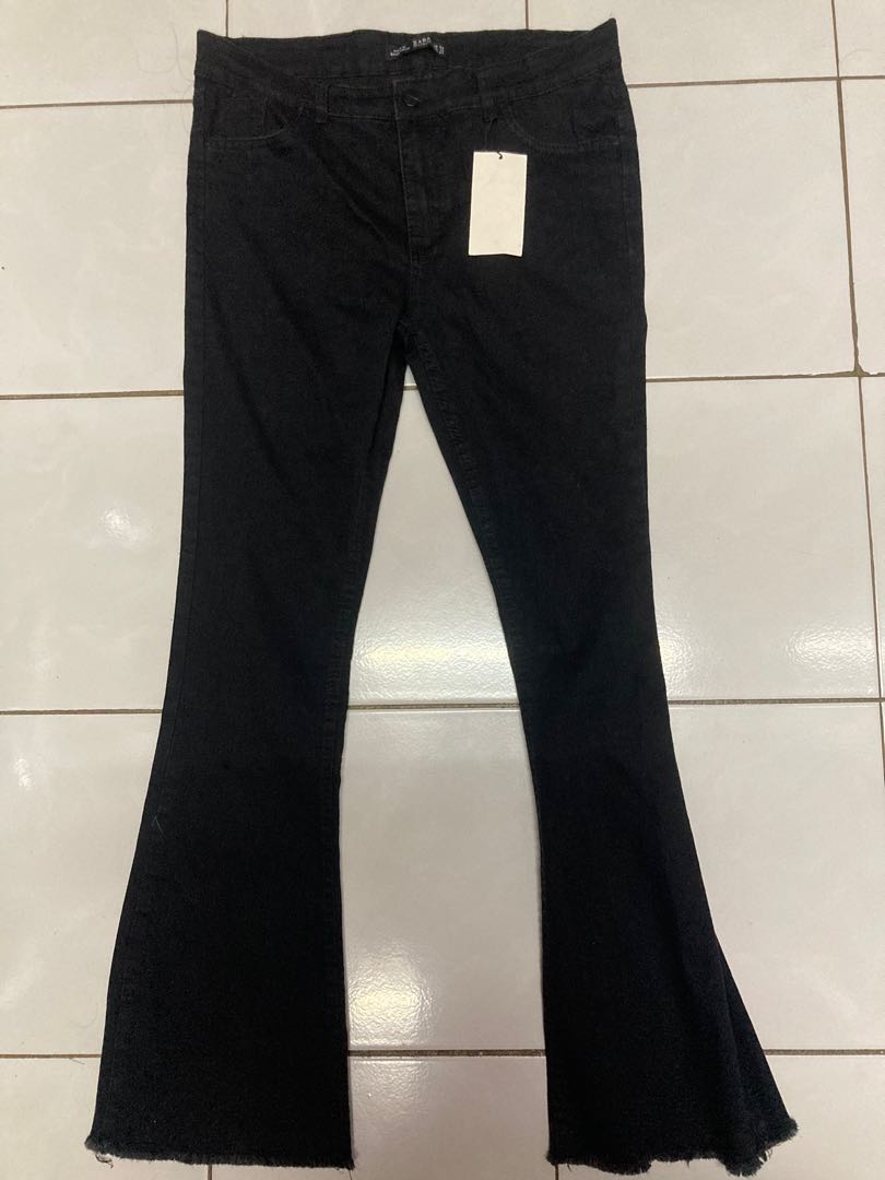 Bootcut jeans, Women's Fashion, Clothes, Bottoms on Carousell