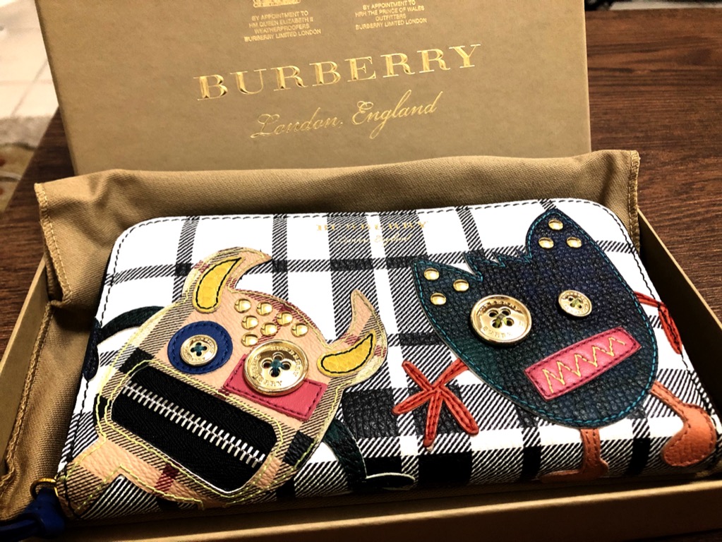 Burberry hotsell monster wallet
