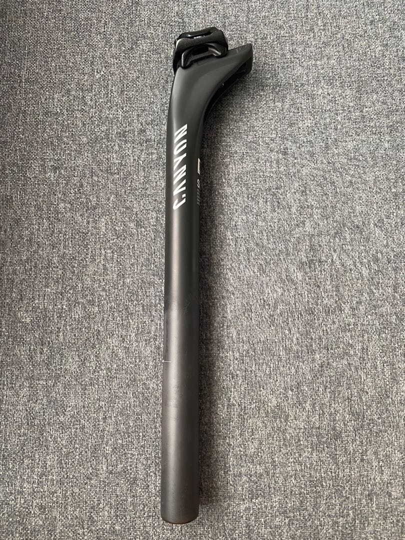Canyon S13 VCLS Carbon seatpost Sports Equipment Bicycles