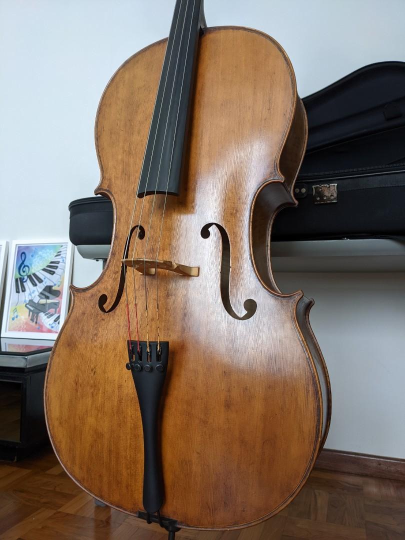 on　Hobbies　Cello　Music　Instruments　Toys,　Musical　4/4　Media,　M700,　Eurostring　Carousell