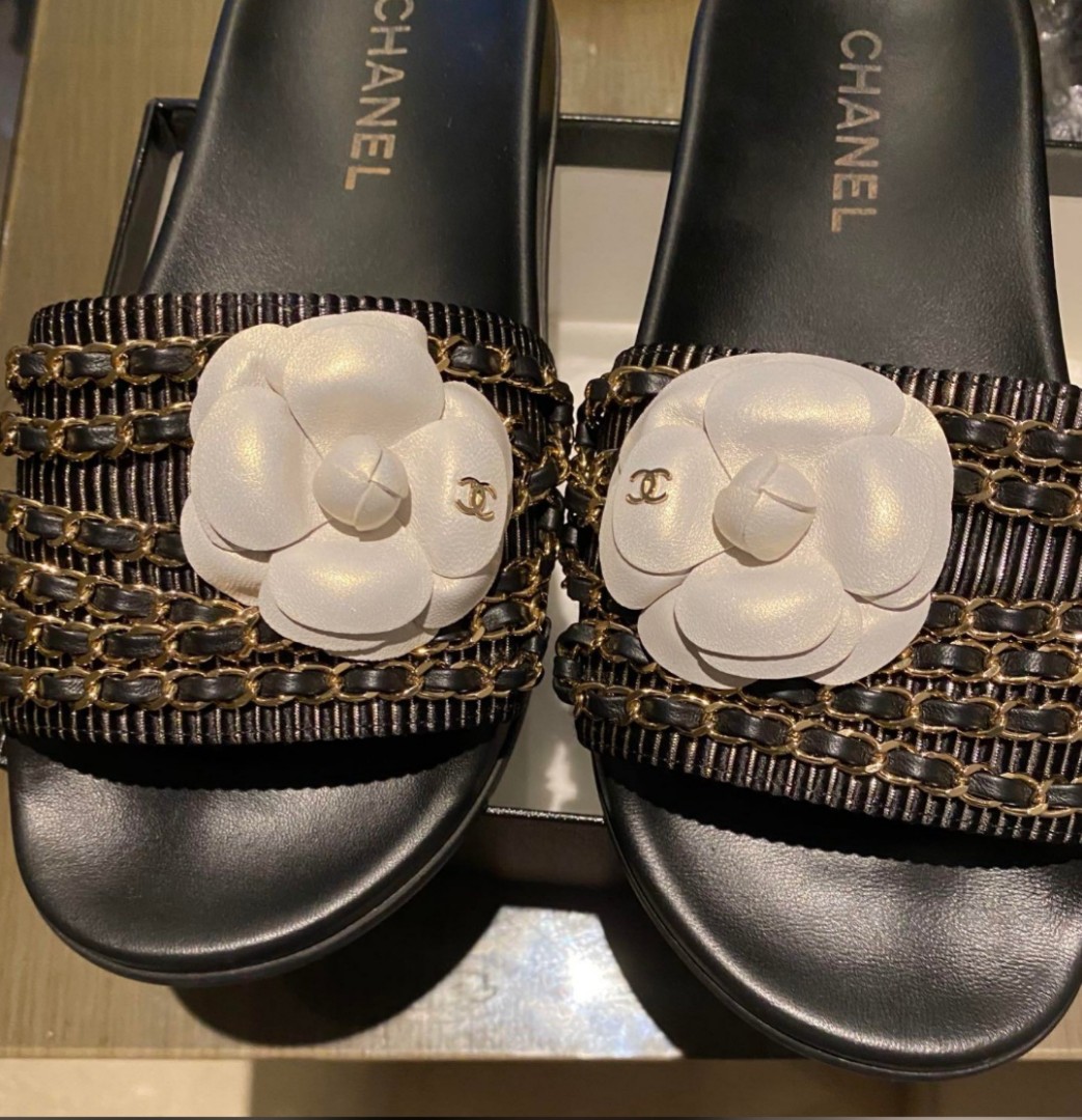 CHANEL CAMELIA SANDAL, Women's Fashion, Footwear, Sandals on Carousell