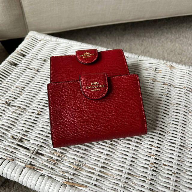 COACH CROSSGRAIN LEATHER MEDIUM CORNER ZIP WALLET IN 1941 RED
