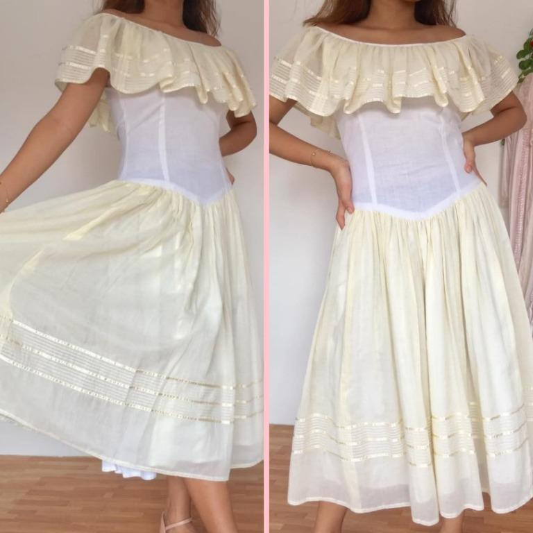 Cottagecore offshoulder vintage white dress (Cut tag but a ...