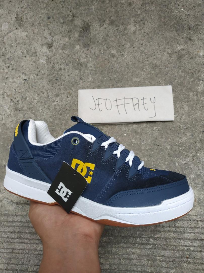 DC SYNTAX Men s Fashion Footwear Sneakers on Carousell