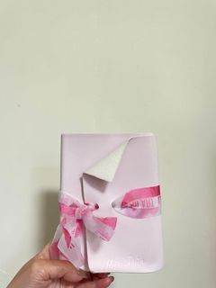 （分類：）位於 。 由 phoebeleung_ 提交（商品編號 1144942117，圖片 1）。簡介： 。