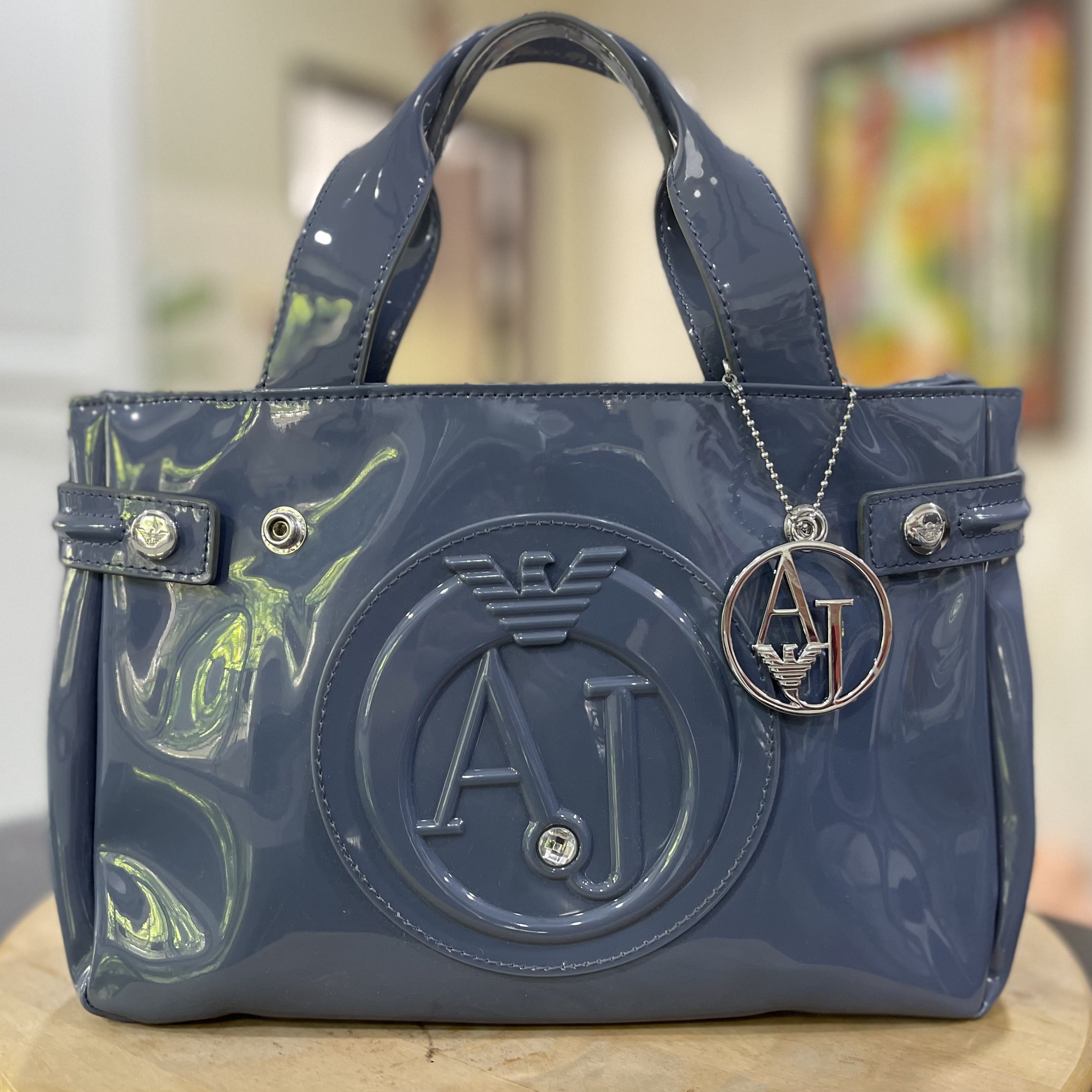 Clancy Pilgrim sendt Handbag: ARMANI JEANS - New Limited Slate Grey, Moderna Italy AJ Patent  RN#103723 + Free shipping , Luxury, Bags & Wallets on Carousell