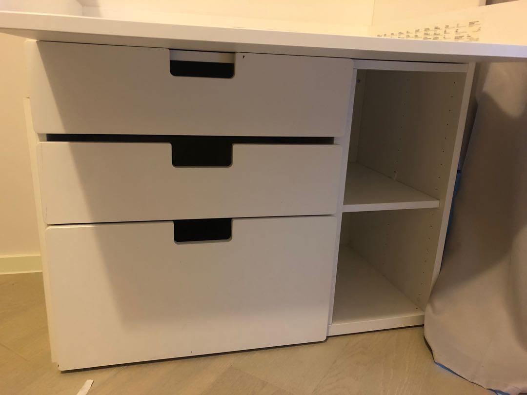 IKEA STUVA changing table / desk combination, 傢俬＆家居, 傢俬, 書櫃、櫃子及架