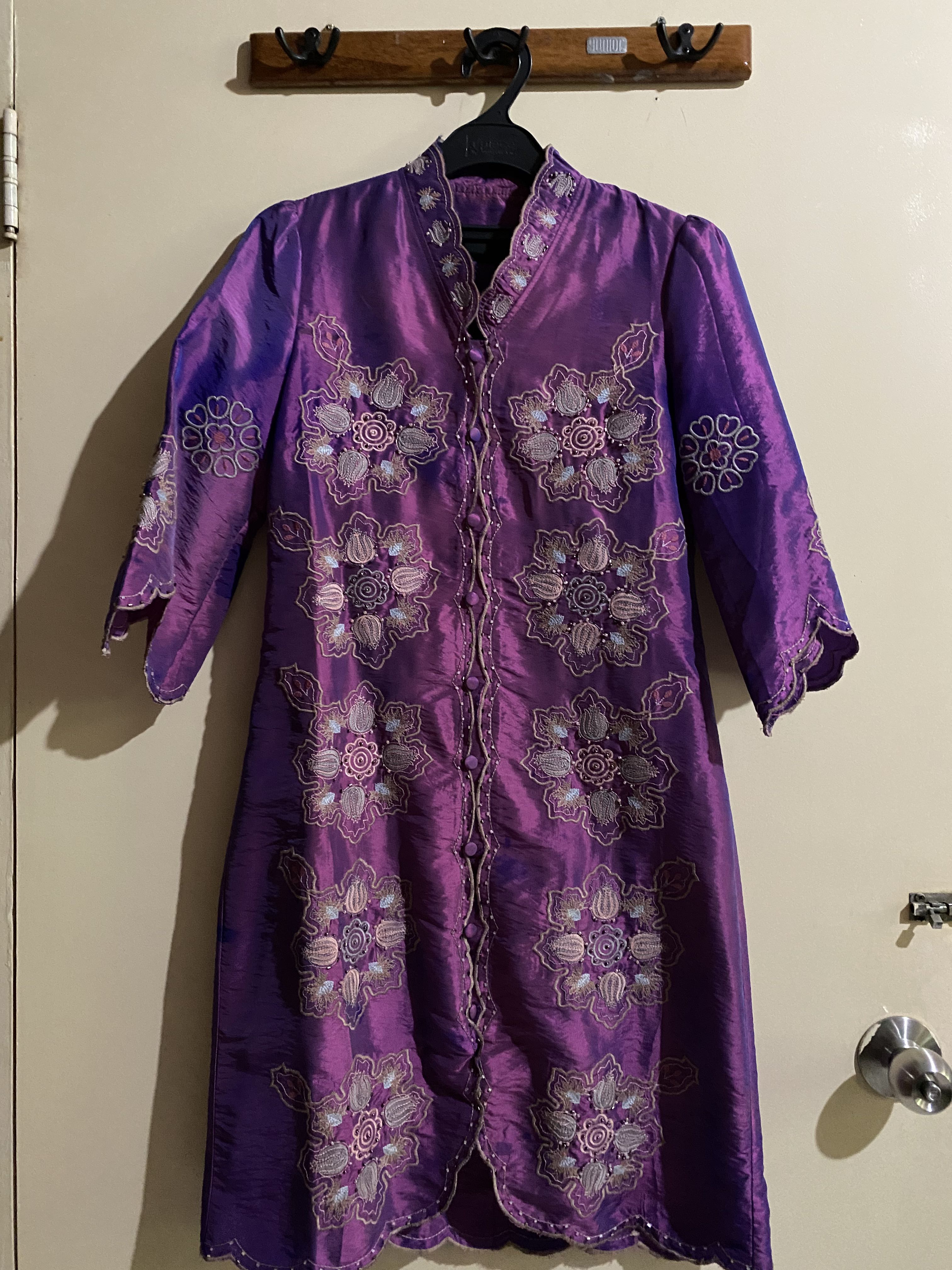 Kebaya discount cheongsam modern