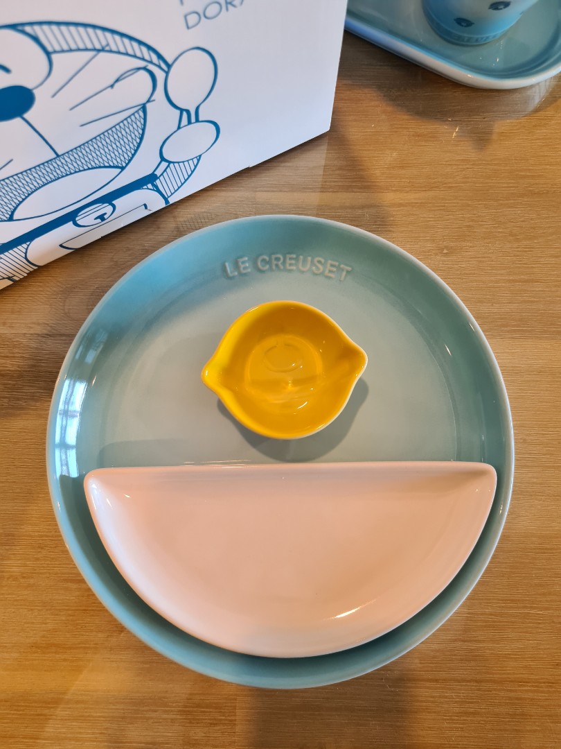 LE CREUSET DORAEMON STONEWARE, Furniture & Home Living, Kitchenware