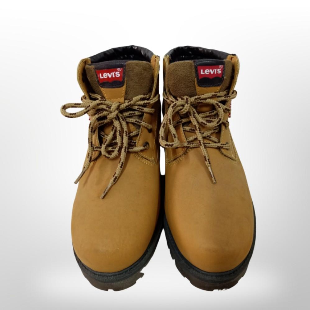 Levis Safety Boots (shoes) ., Women's Fashion, Footwear, Boots on Carousell