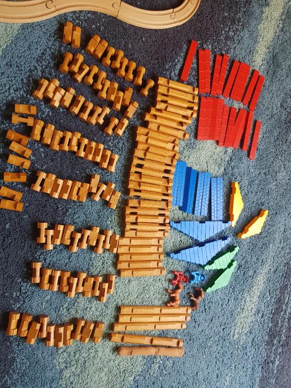 Lincoln logs 153 pieces top