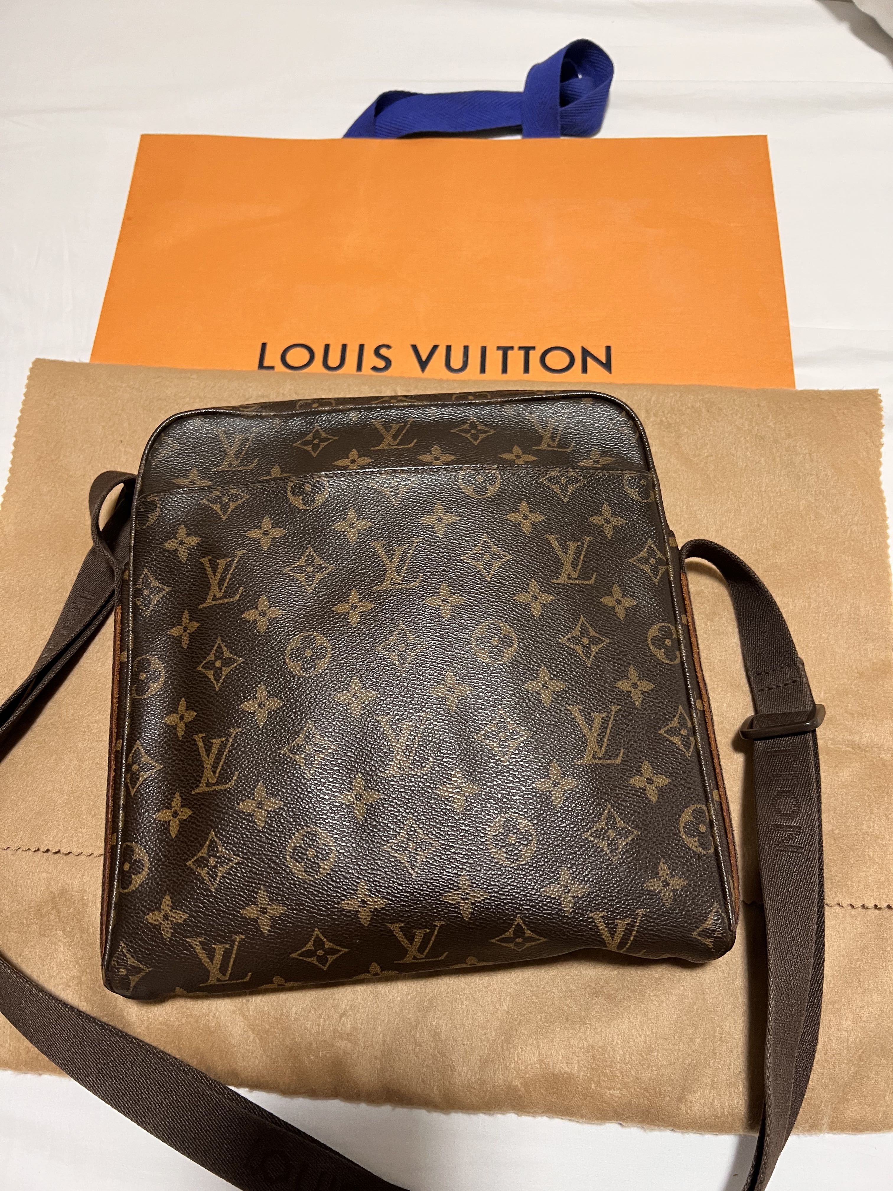 Louis Vuitton Bag, Men's Fashion, Bags, Sling Bags on Carousell